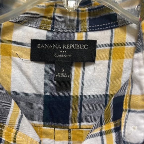 Woman’s top - Picture 3 of 4